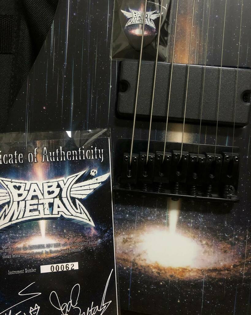 Fans Start Receiving ESP's “BABYMETAL MF-7 MINI” Guitar